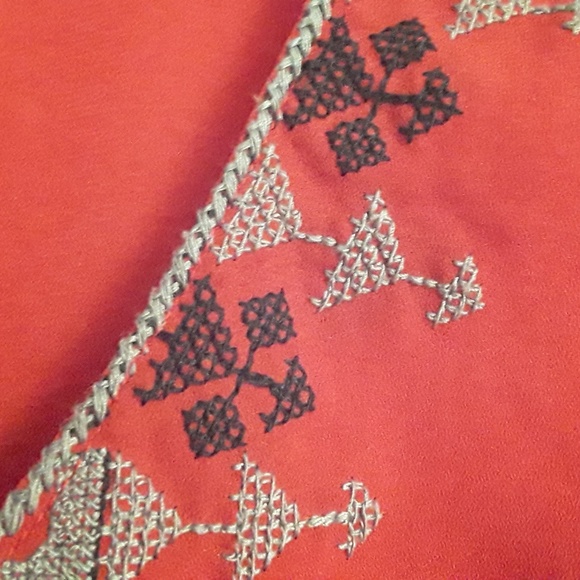 And Boho Orange tribal Embroidered top Sz M - Picture 3 of 8